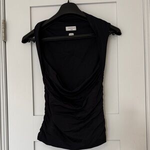 Aritzia Babaton Contour Top
